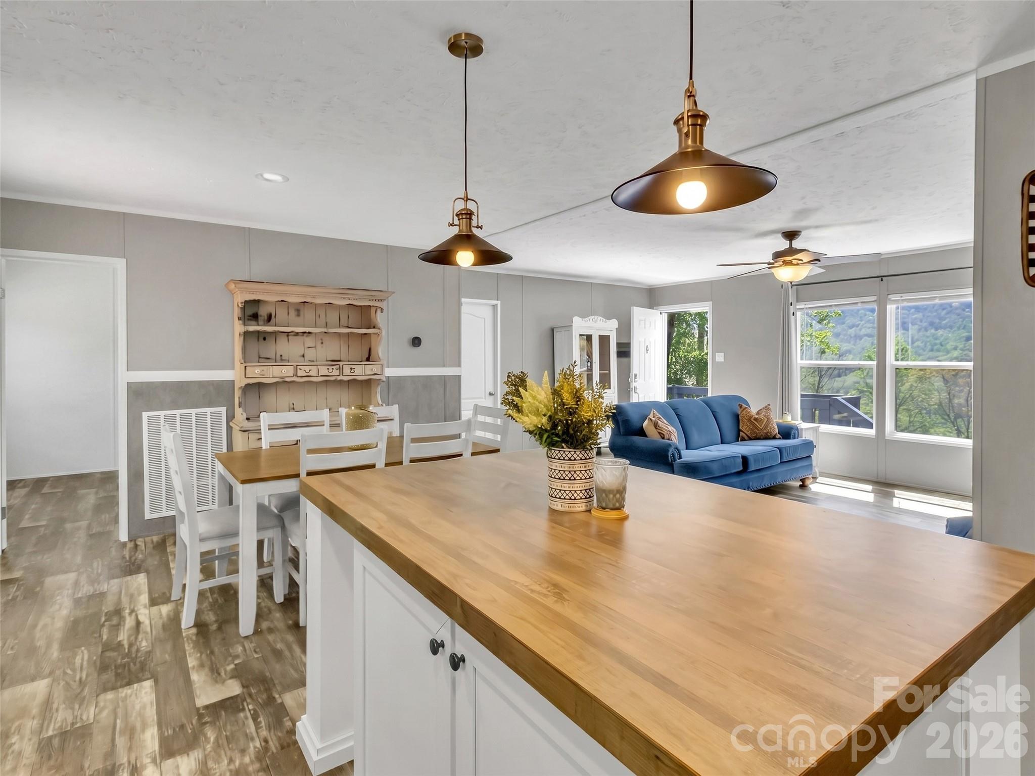 424 Arrington Acres Drive Waynesville NC 28786