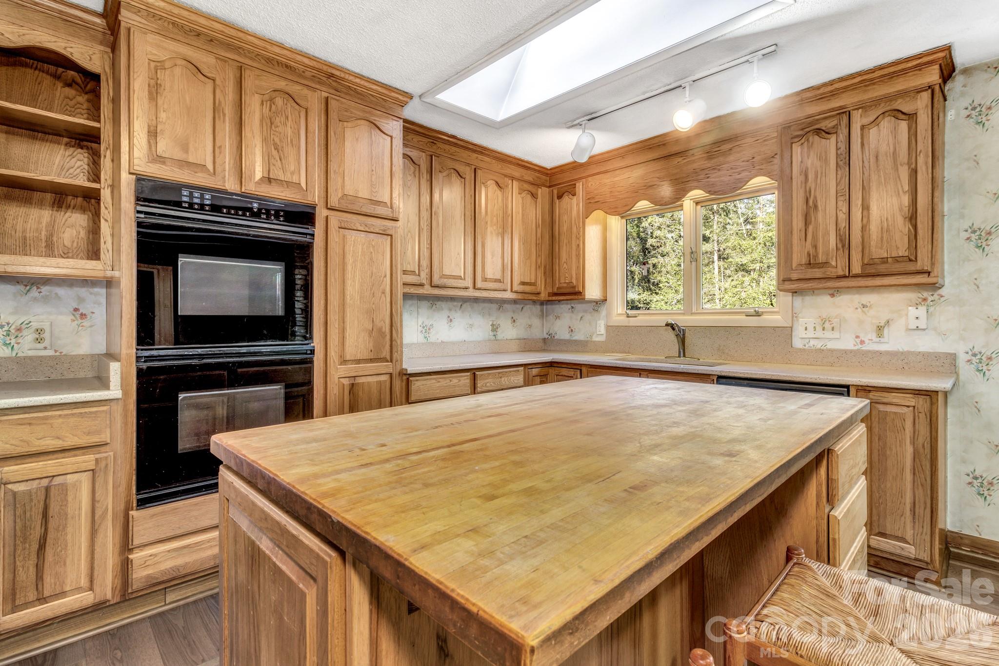 3 Frith Drive Asheville NC 28803