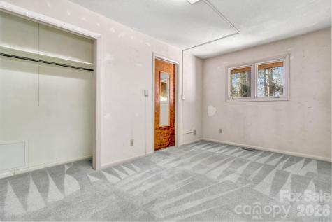 3 Frith Drive Asheville NC 28803