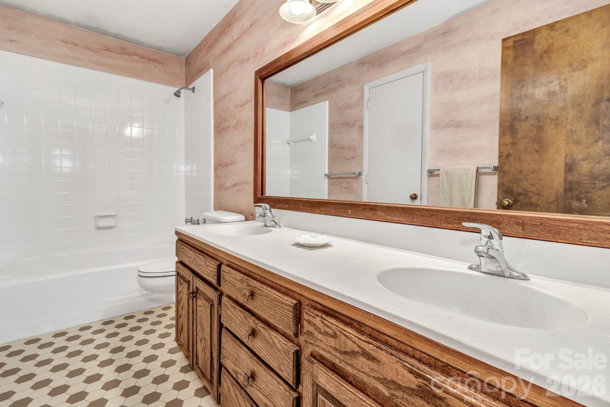 3 Frith Drive Asheville NC 28803