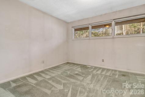 3 Frith Drive Asheville NC 28803