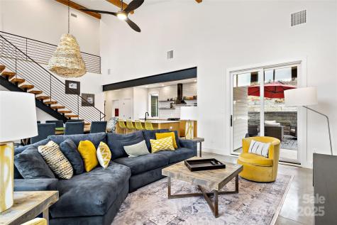 84 Malvern Walk Asheville NC 28806