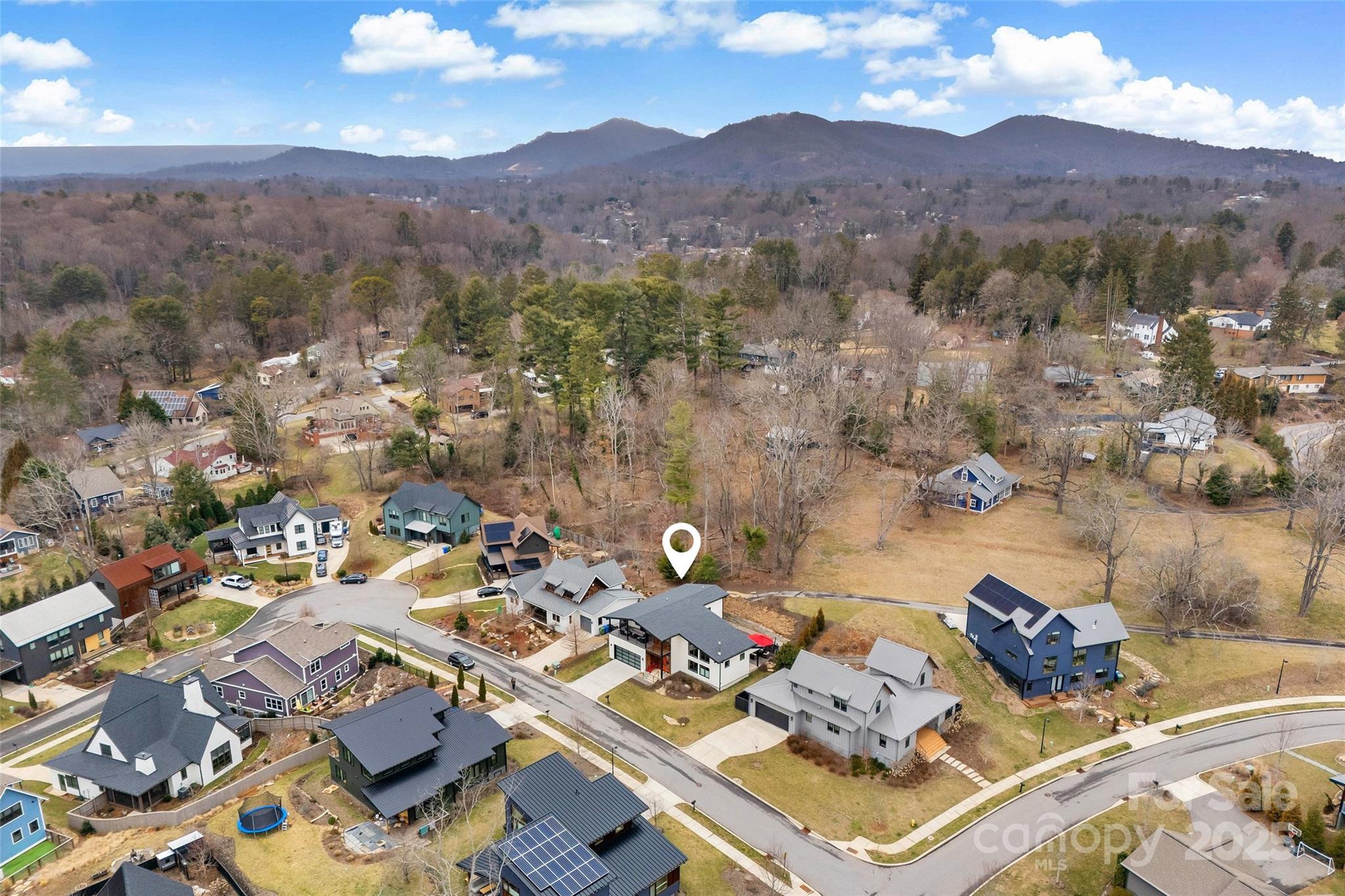 84 Malvern Walk Asheville NC 28806