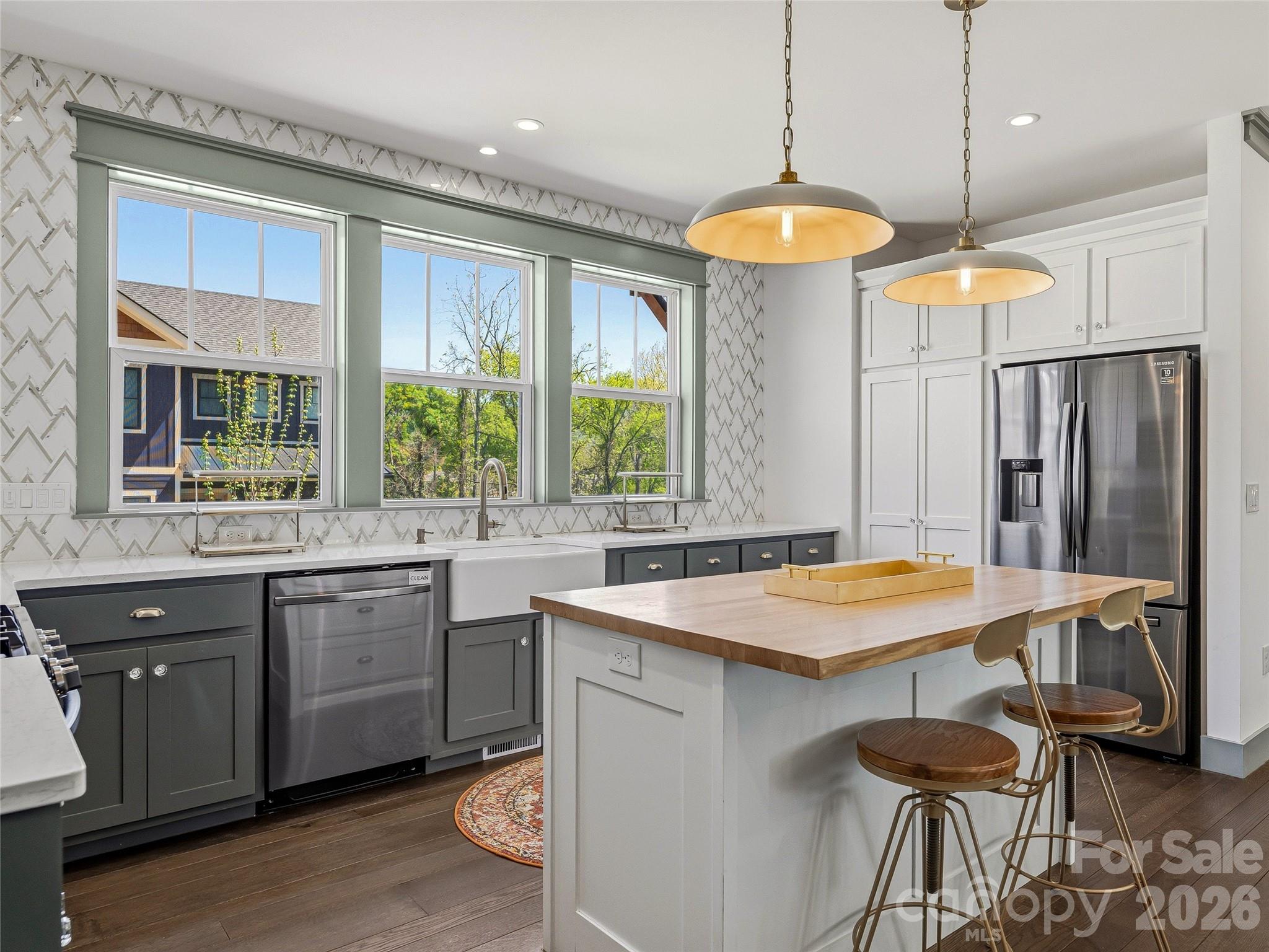 55 Acona Lane Asheville NC 28803