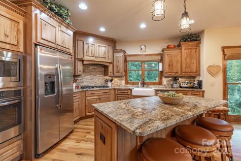 5378 Oak Crest Lane Lenoir NC 28645