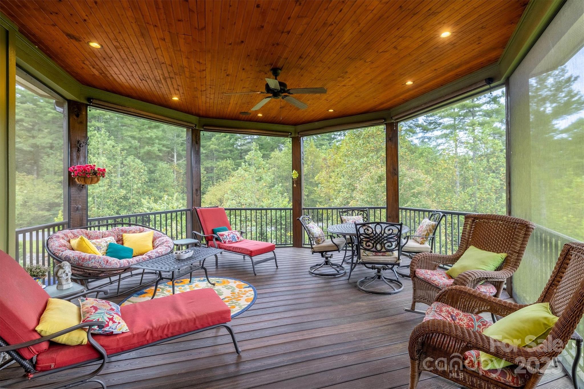 5378 Oak Crest Lane Lenoir NC 28645