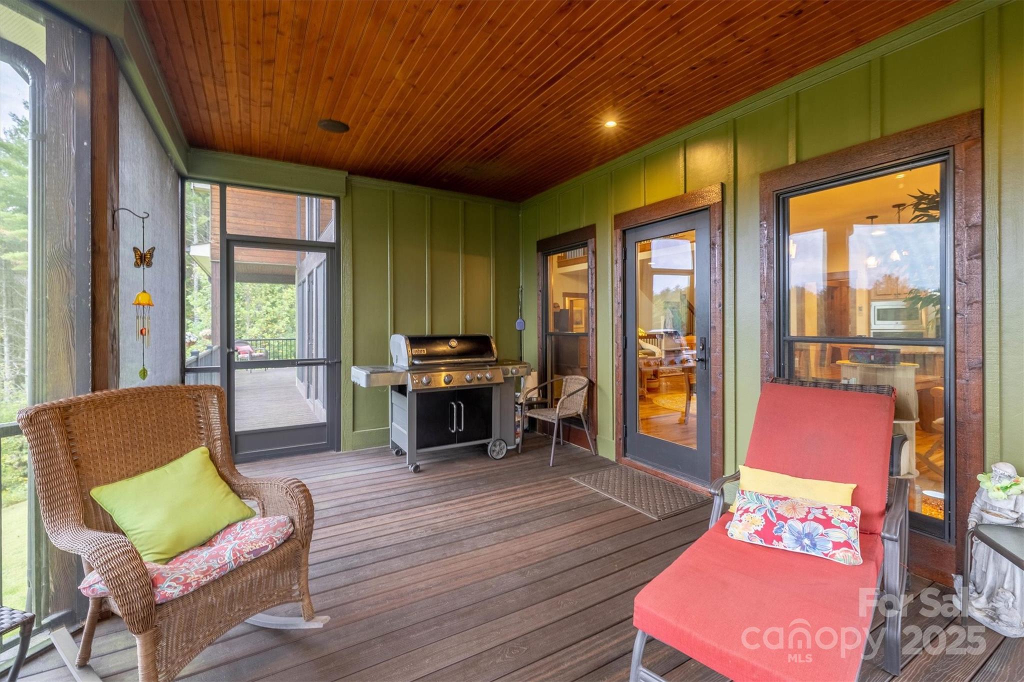 5378 Oak Crest Lane Lenoir NC 28645