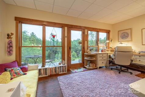 5378 Oak Crest Lane Lenoir NC 28645