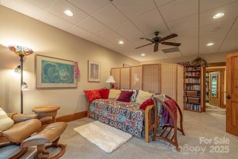 5378 Oak Crest Lane Lenoir NC 28645