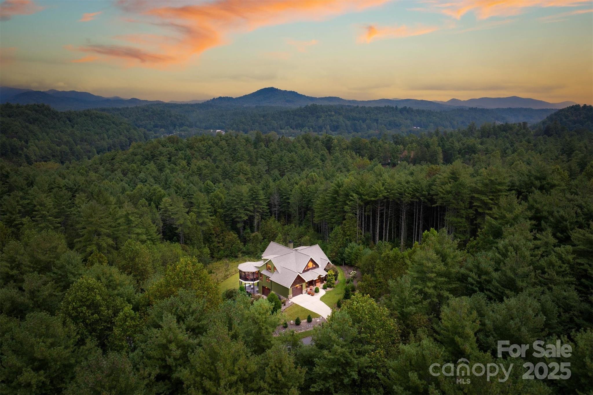 5378 Oak Crest Lane Lenoir NC 28645