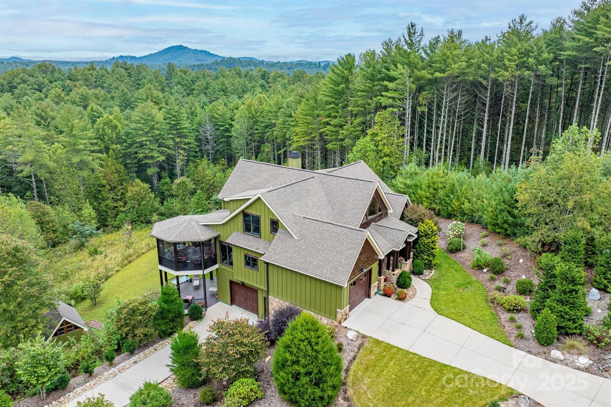 5378 Oak Crest Lane Lenoir NC 28645