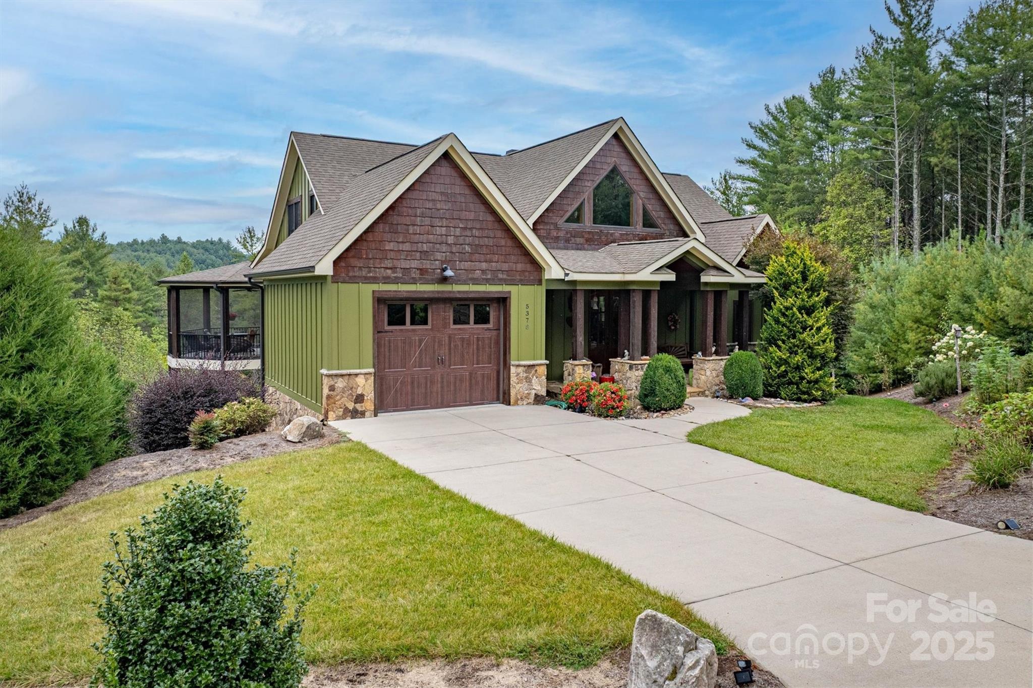 5378 Oak Crest Lane Lenoir NC 28645