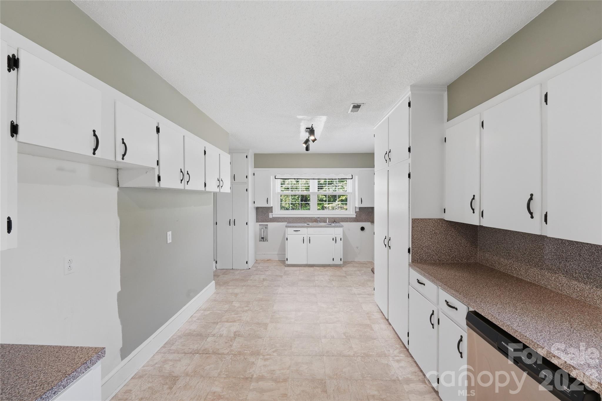 2135 W Nc 152 Highway China Grove NC 28023