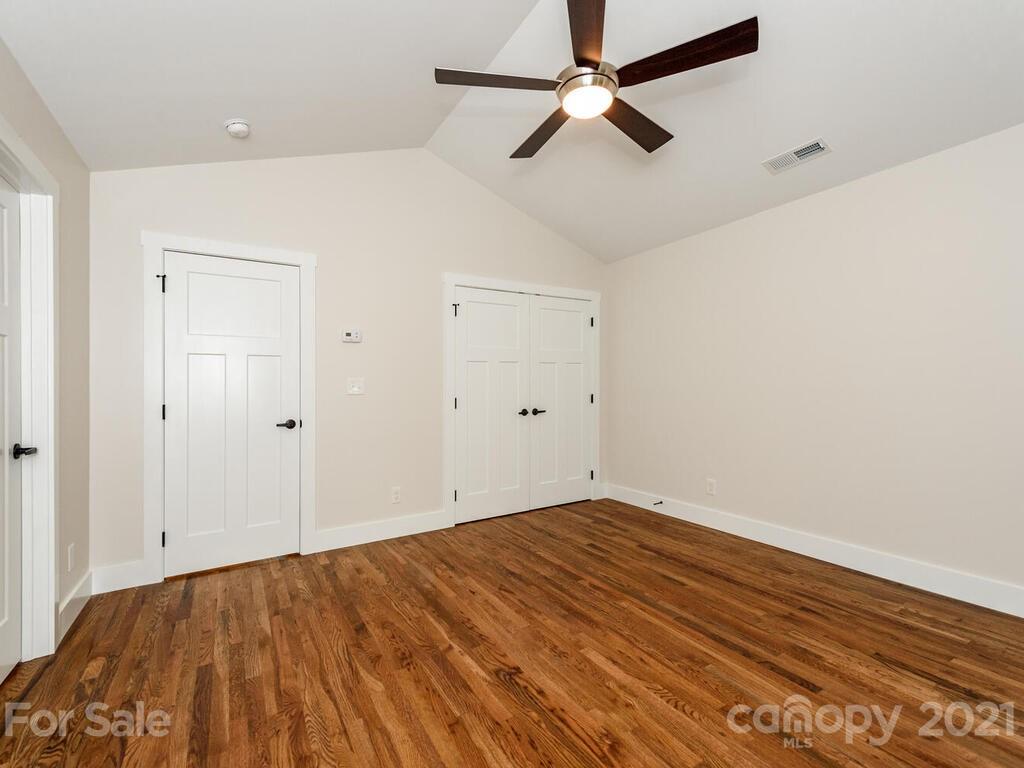 4 Singing Canary Lane Asheville NC 28805