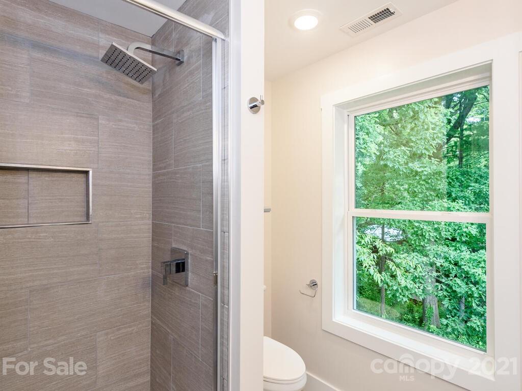 4 Singing Canary Lane Asheville NC 28805