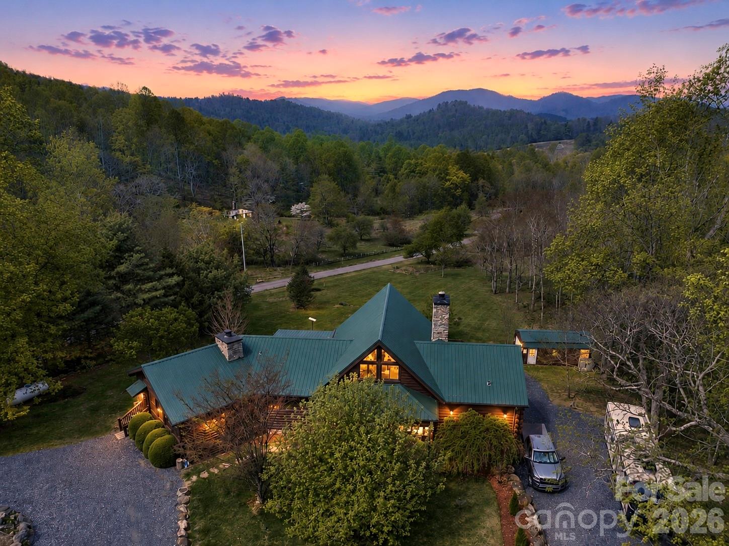 129 Apple Farm Road Bakersville NC 28705