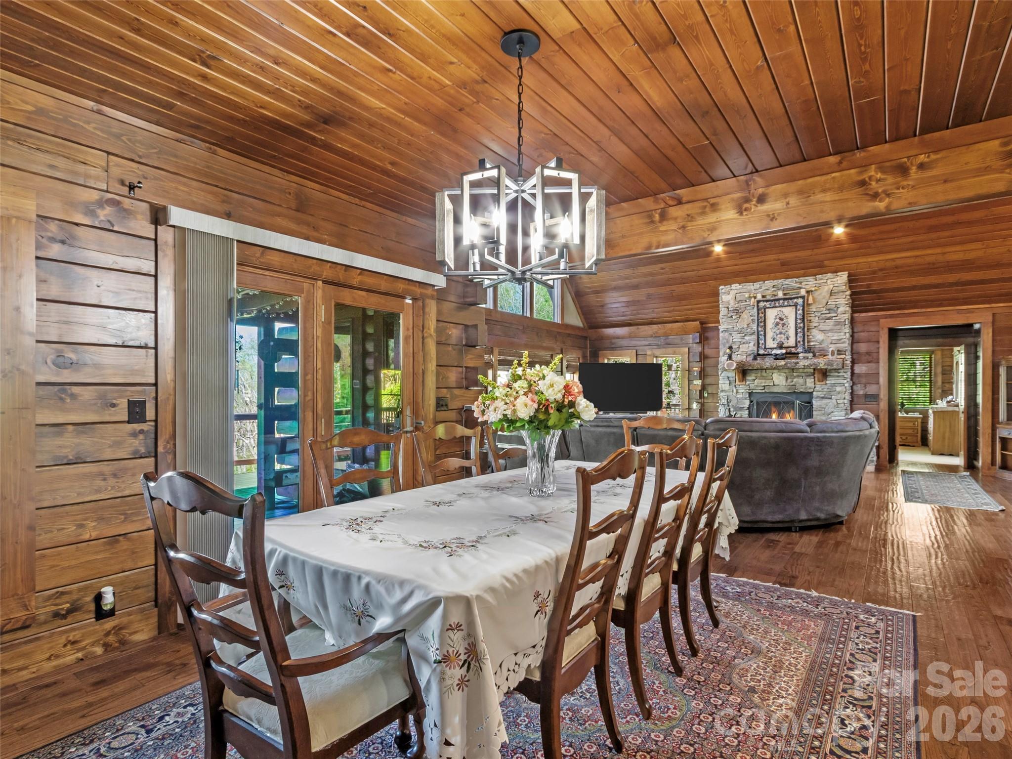 129 Apple Farm Road Bakersville NC 28705