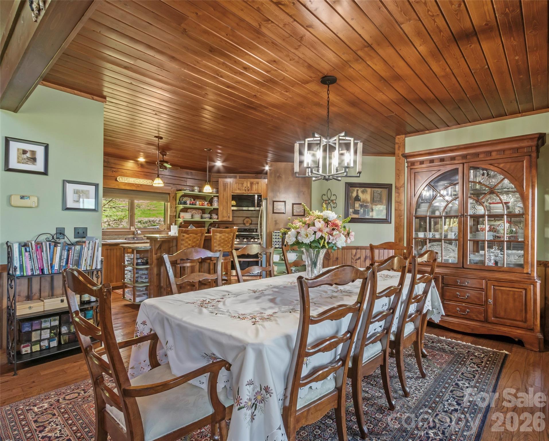 129 Apple Farm Road Bakersville NC 28705
