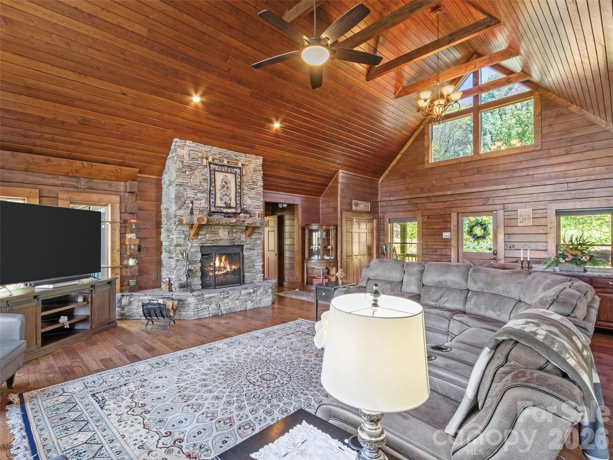 129 Apple Farm Road Bakersville NC 28705