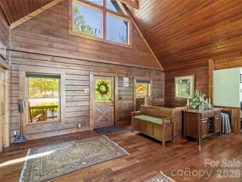 129 Apple Farm Road Bakersville NC 28705