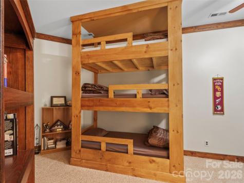 129 Apple Farm Road Bakersville NC 28705