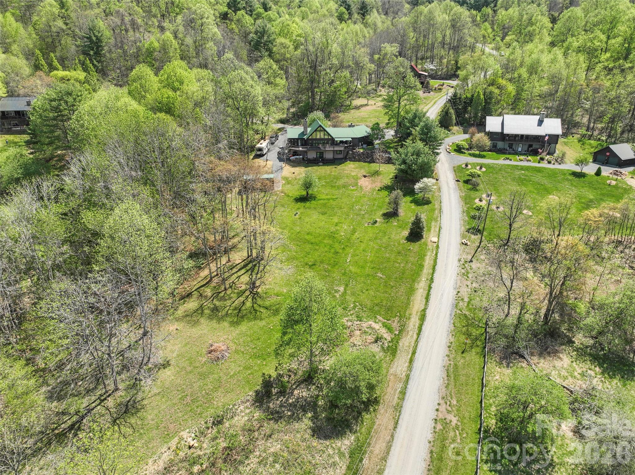 129 Apple Farm Road Bakersville NC 28705