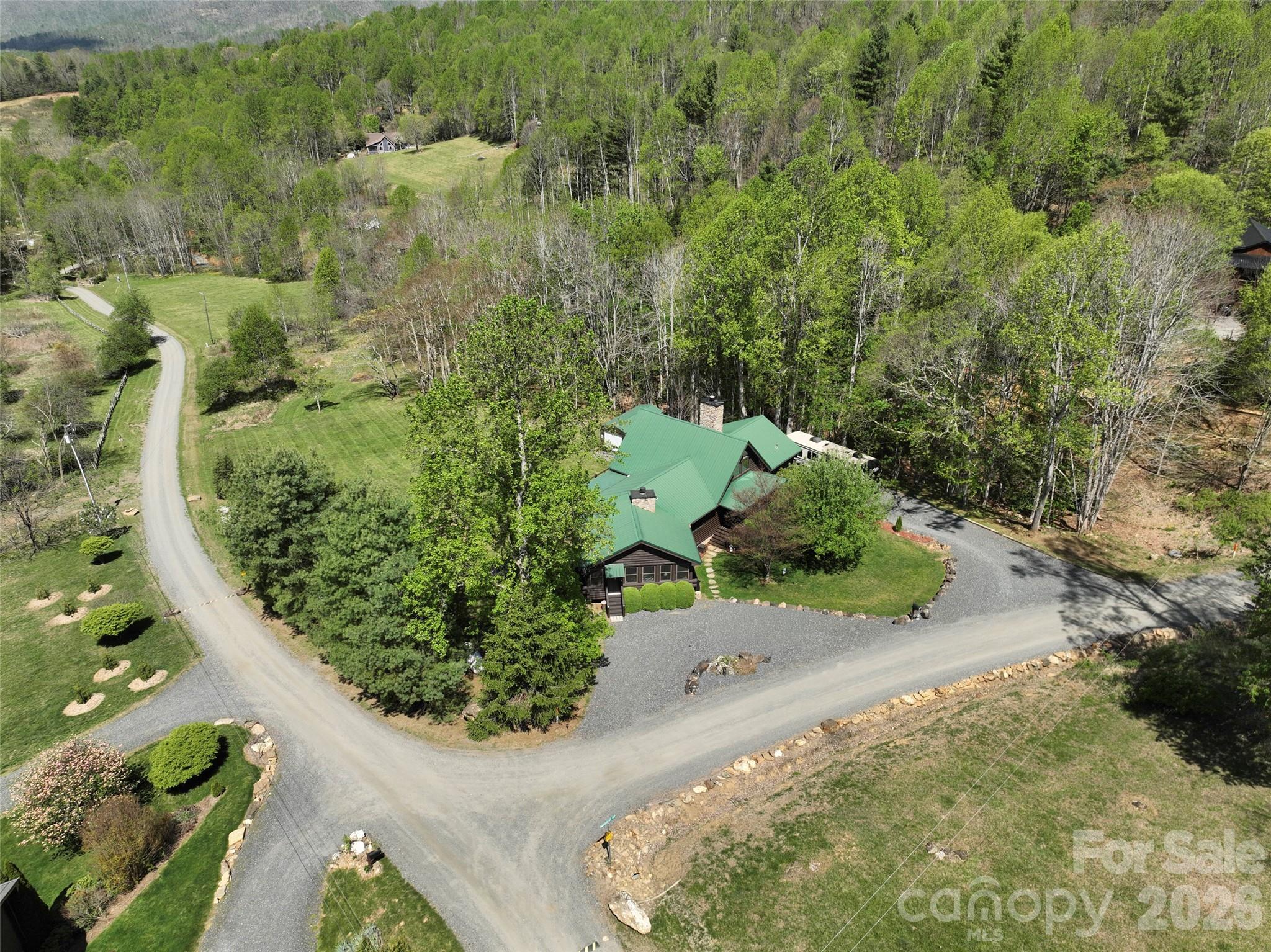 129 Apple Farm Road Bakersville NC 28705