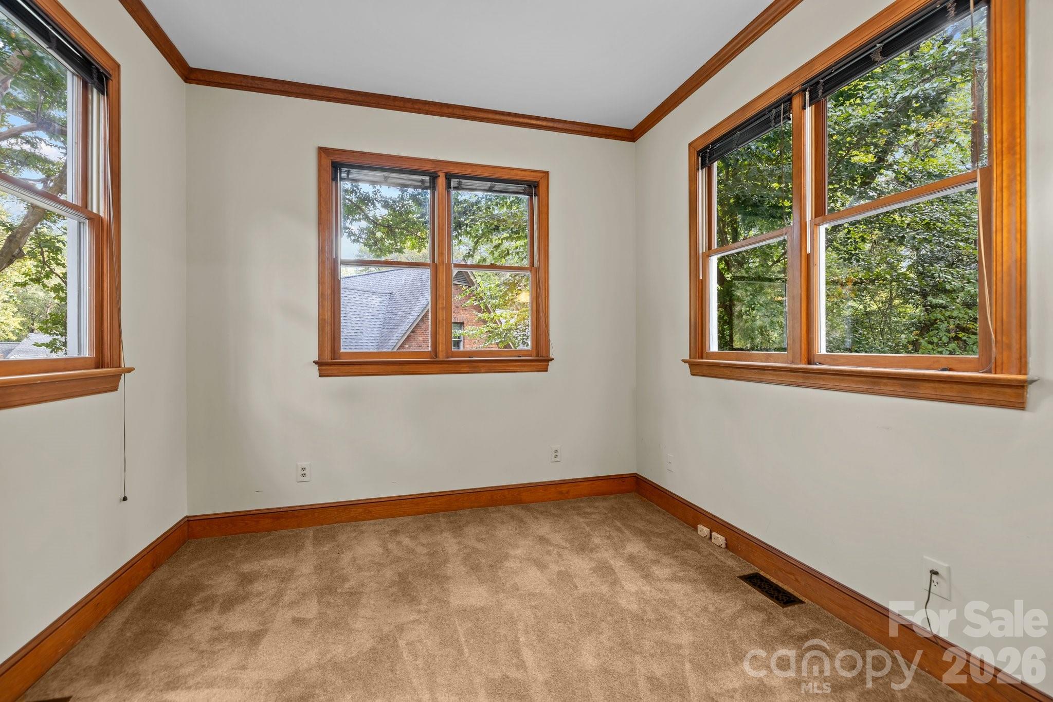 230 N Brackenbury Lane Charlotte NC 28270