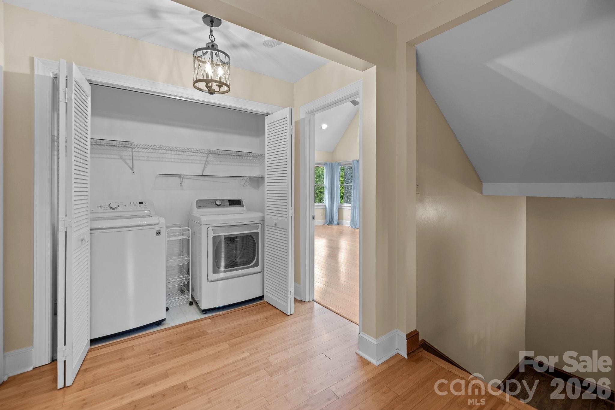 230 N Brackenbury Lane Charlotte NC 28270