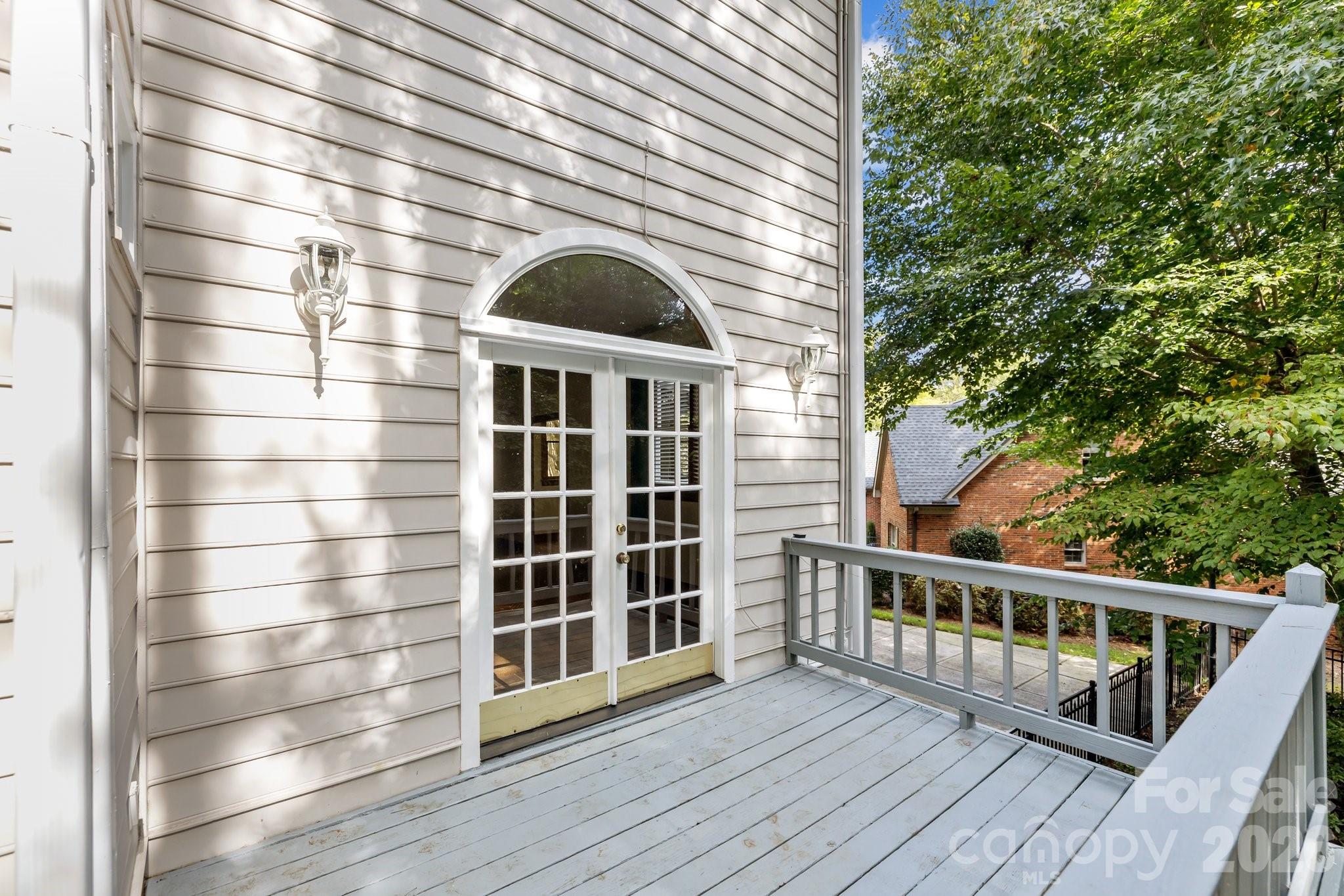 230 N Brackenbury Lane Charlotte NC 28270