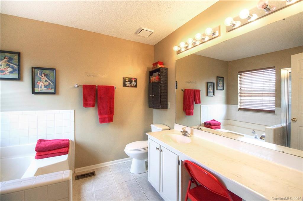 14740 Sapphire Lane Pineville NC 28134
