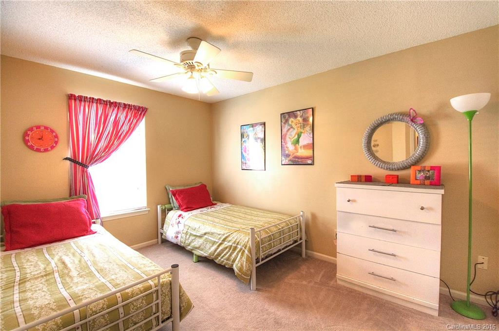14740 Sapphire Lane Pineville NC 28134