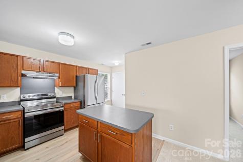 559 Railway Place SW Concord NC 28025