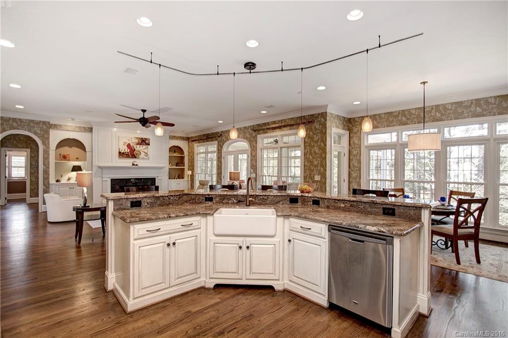 6320 Glynmoor Lakes Drive Charlotte NC 28277