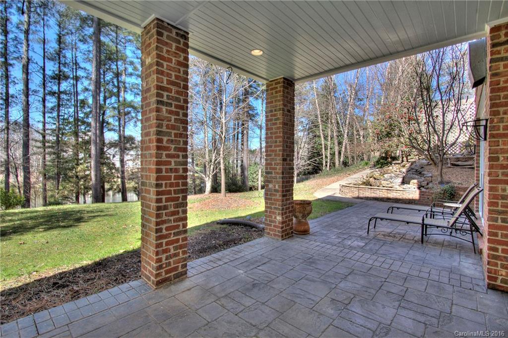 6320 Glynmoor Lakes Drive Charlotte NC 28277