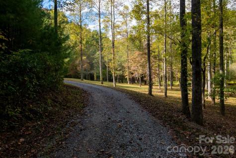 2108 River Hill Road Murphy NC 28906