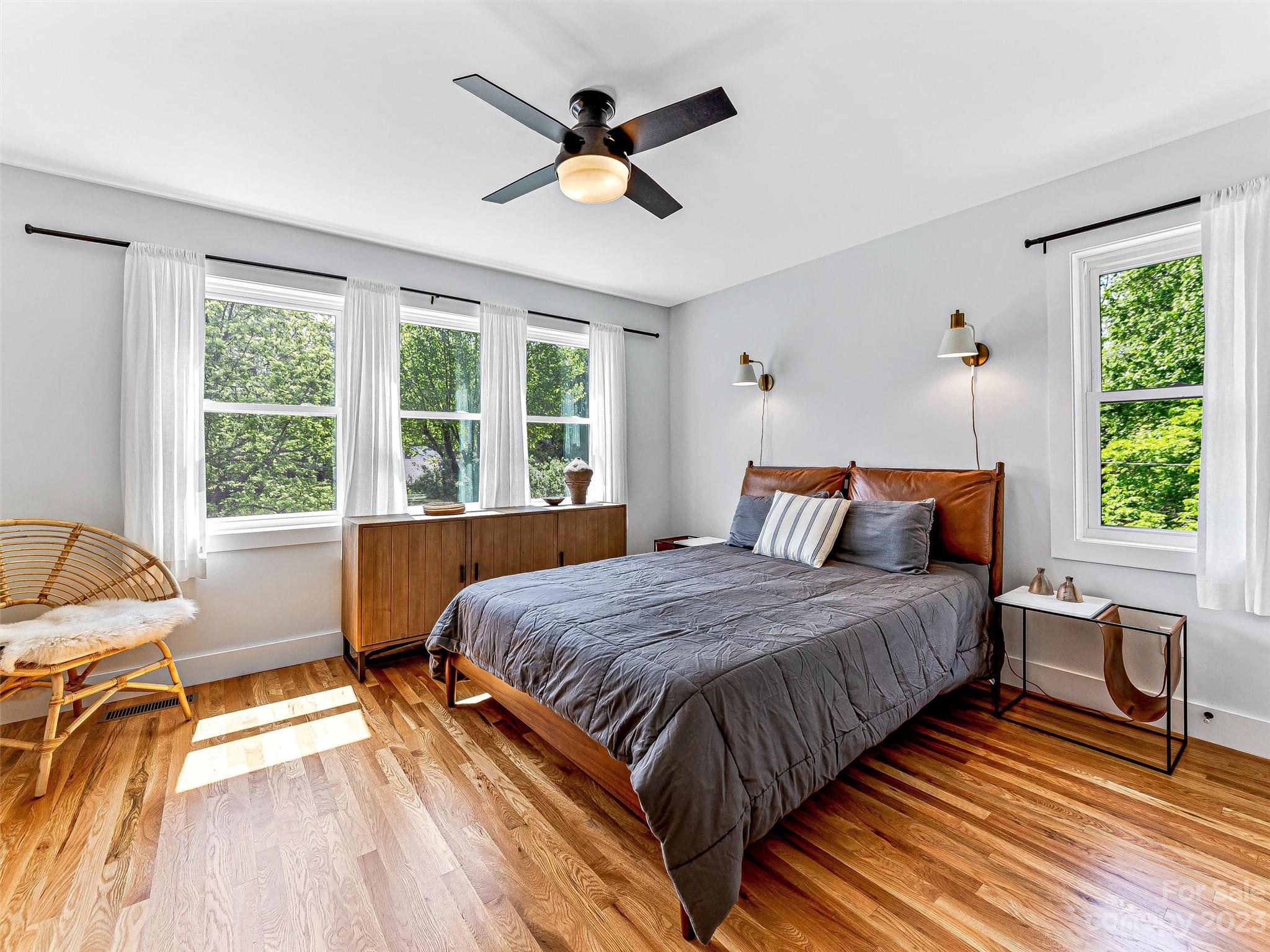 270 Waynesville Avenue Asheville NC 28806