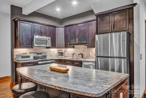 56 Eagle Cottage Lane Banner Elk NC 28604