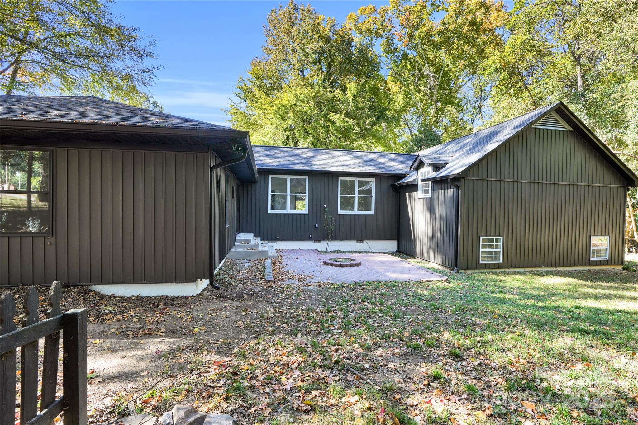3301 Archdale Drive Charlotte NC 28210