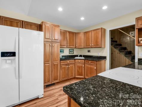 126 Sleeping Bear Lane Lake Lure NC 28746