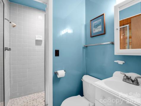 126 Sleeping Bear Lane Lake Lure NC 28746