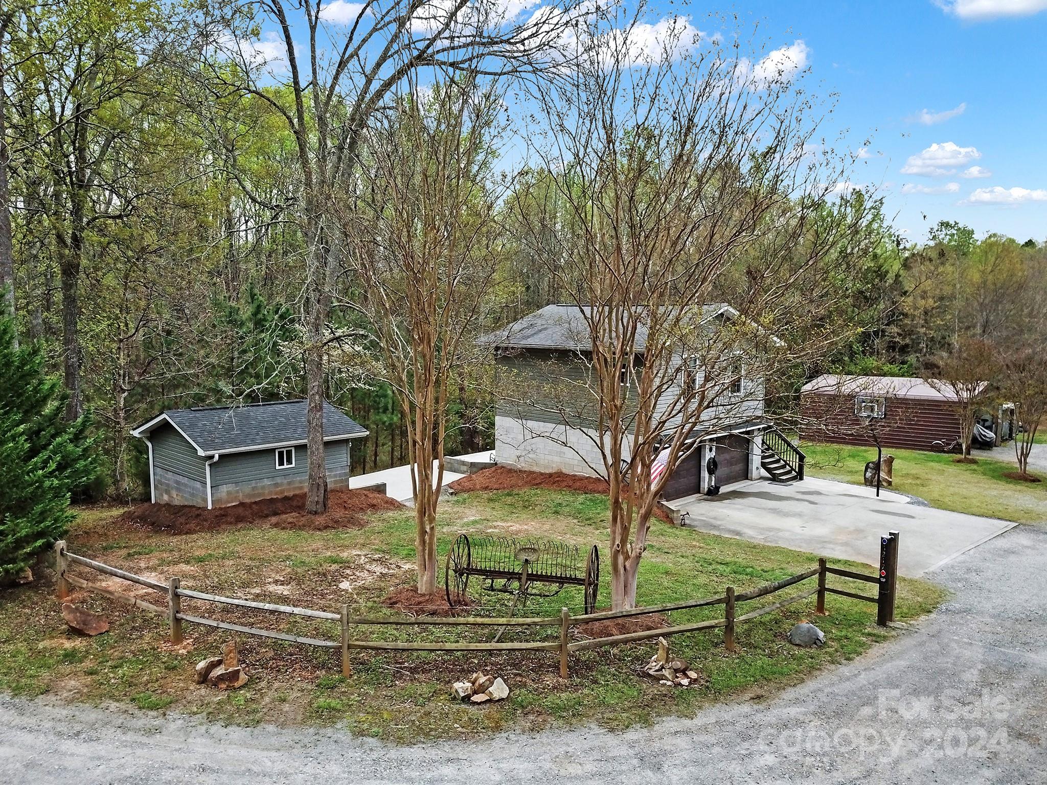 1217 Neely Smith Lane Gastonia NC 28056