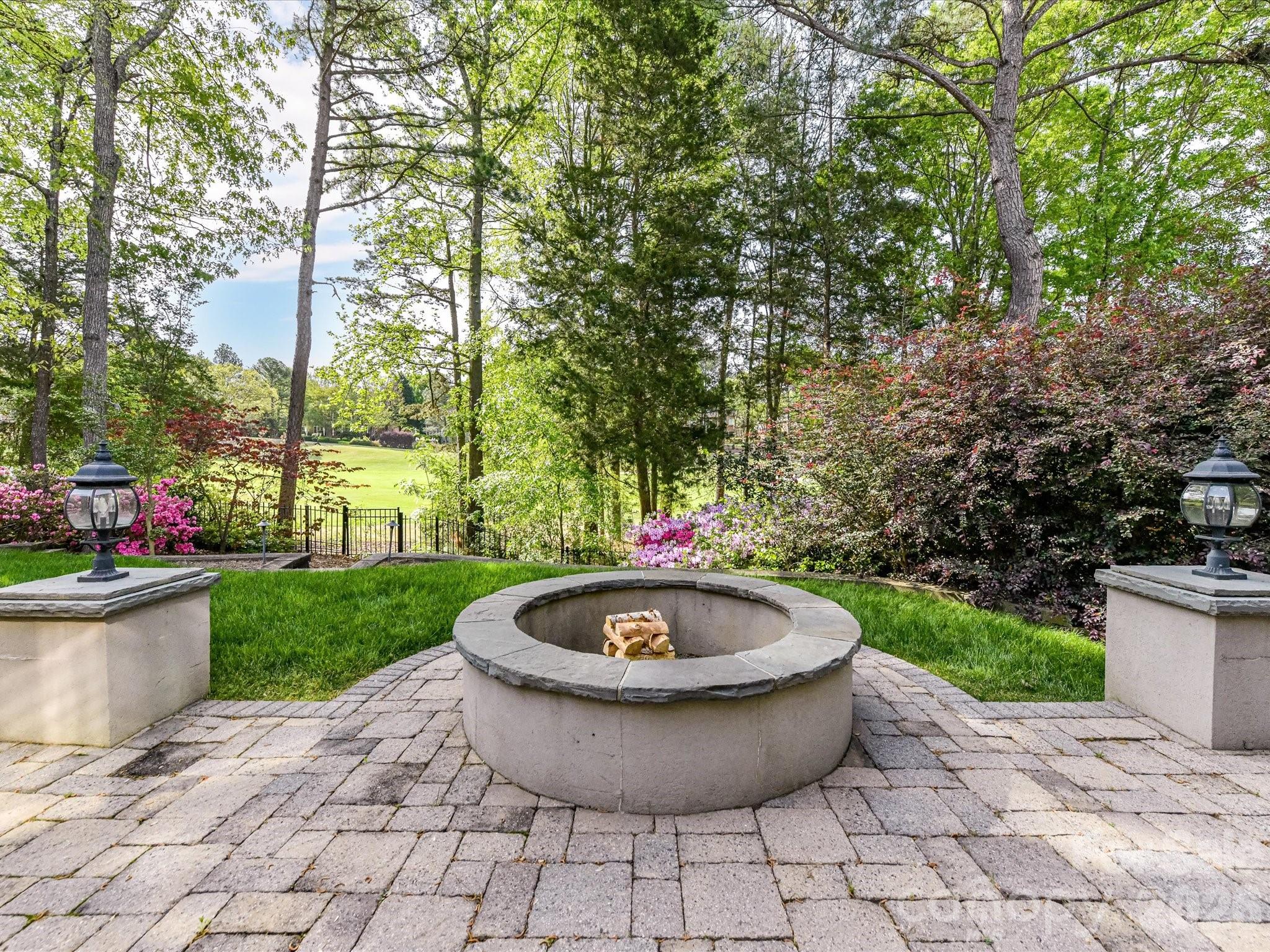 15615 Mccullers Court Charlotte NC 28277