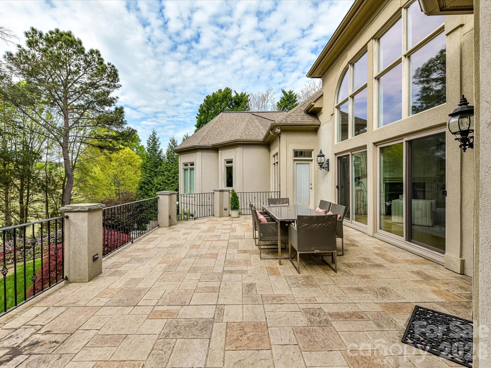 15615 Mccullers Court Charlotte NC 28277