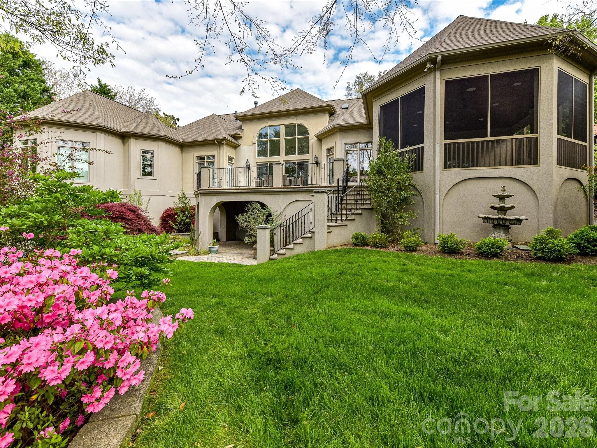 15615 Mccullers Court Charlotte NC 28277