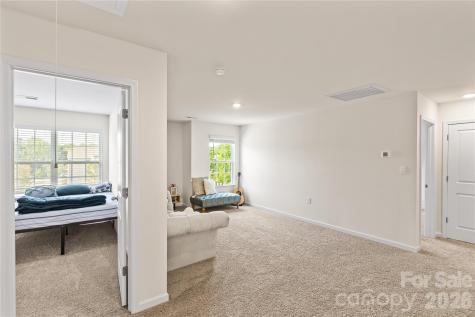 7128 Bandera Drive Charlotte NC 28214