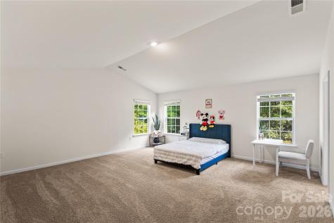 7128 Bandera Drive Charlotte NC 28214