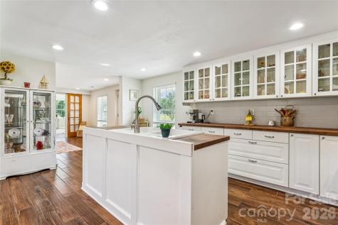 1820 Landsford Road Marshville NC 28103