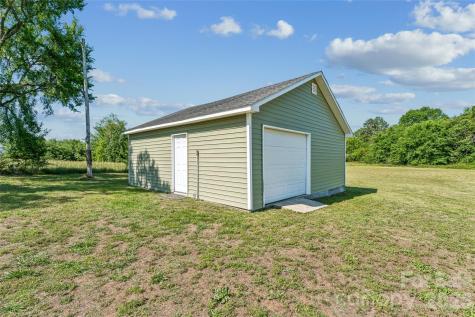 1820 Landsford Road Marshville NC 28103