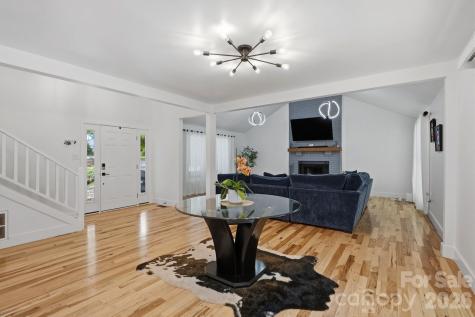 9307 Raintree Lane Charlotte NC 28277
